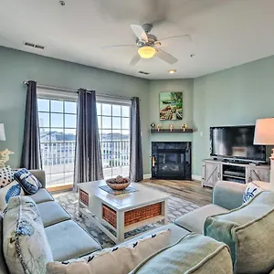 Apartment Downtown Ocean Balcony With Inlet View